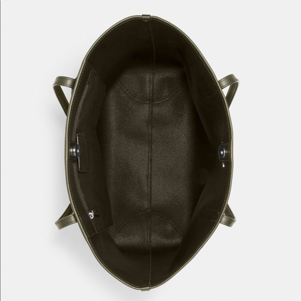 COACH Signature Open City Tote - Picture 16 of 16